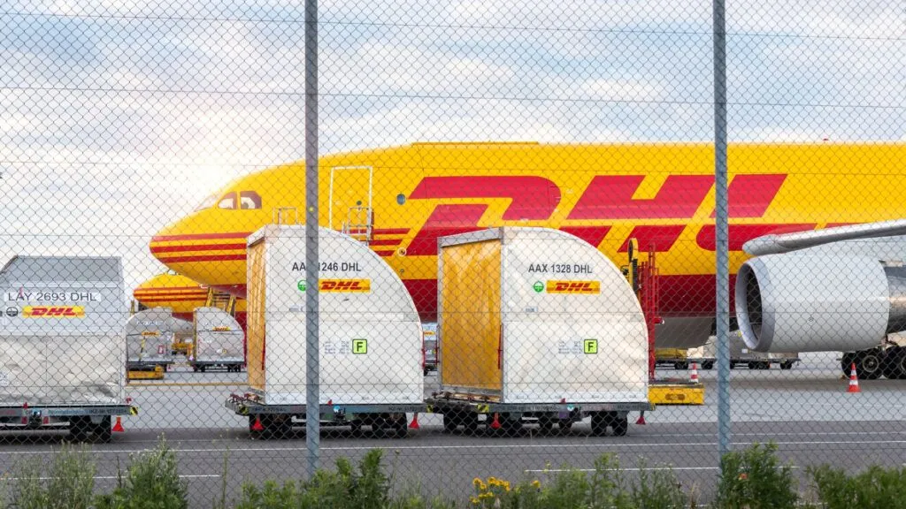 DHL 快递从中国到美国
